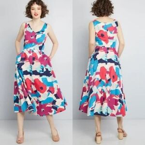Emily and Fin Margot Dress/Modcloth Miss Magnificent Dress (S/US10)